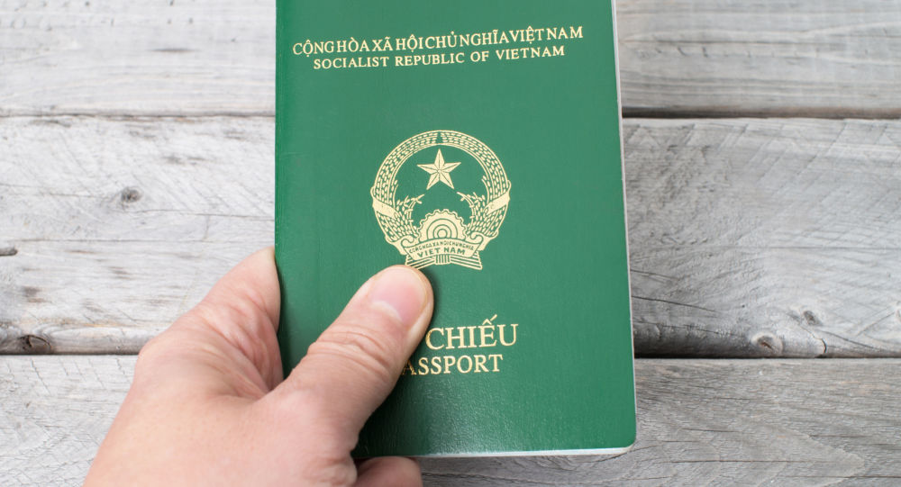 Trẻ dưới 14 tuổi làm hộ chiếu không còn phải nộp Giấy khai sinh